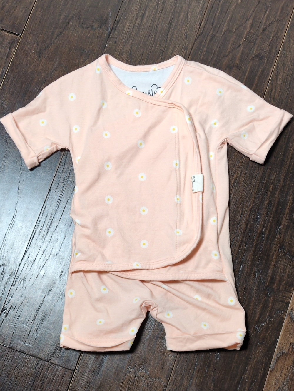 Bonsie Shorts Romper Flowers 6-9 months Skin To Skin Bamboo